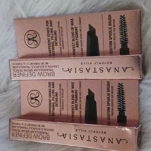 Anastasia Beverly Hills Brow Definer Duo